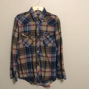 Vintage plaid wrangler button down shirt!